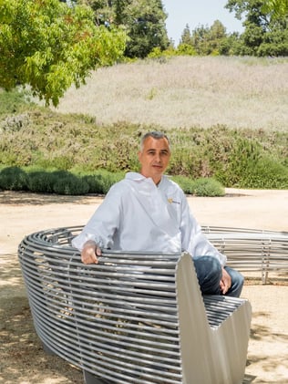 Saar on bench